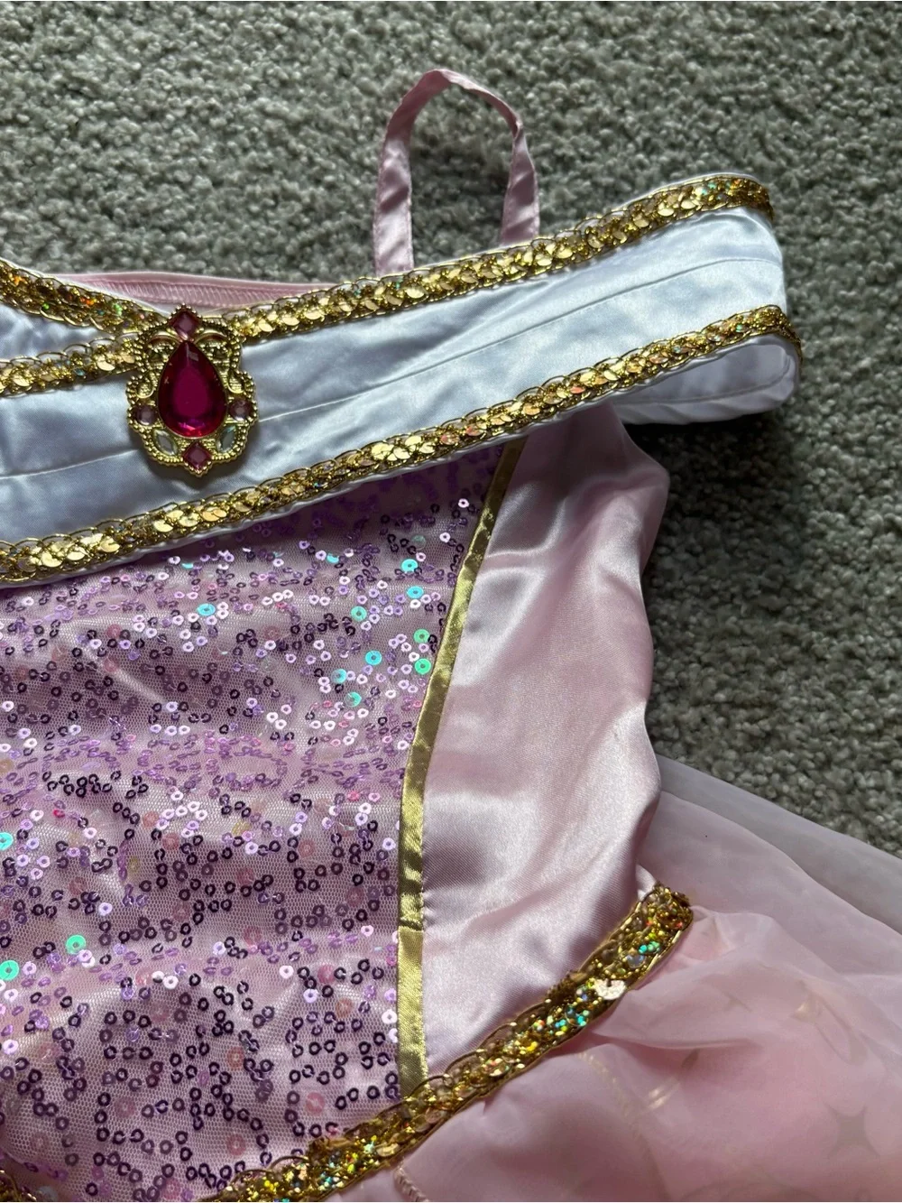 Disney Aurora Sleeping Beauty Castle Dress 9/10 World Land Cruise Gown Pink Gold